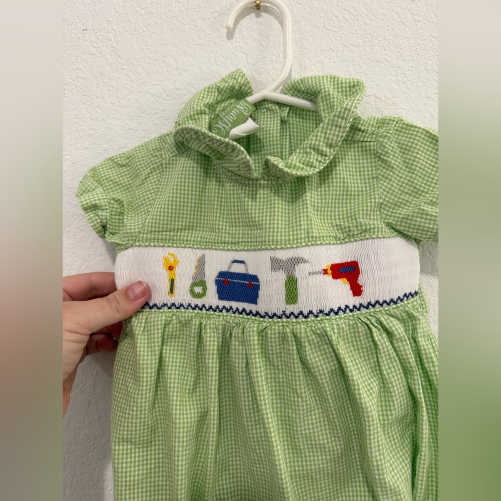 Baby Boy Smocked Bubble Size 6M Classic Whimsy Green and White - Picture 2 of 4